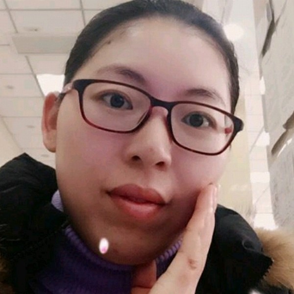 靓靓霞云觅厚绅的照片