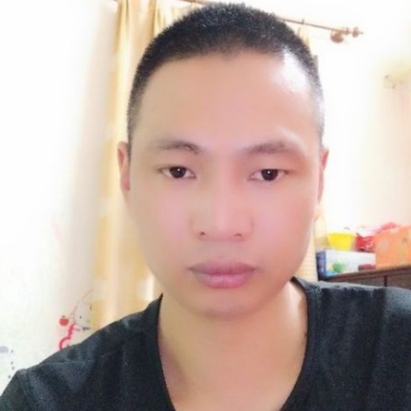漠然泪了巨人的照片