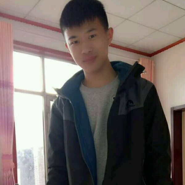 张鹏鹏的照片