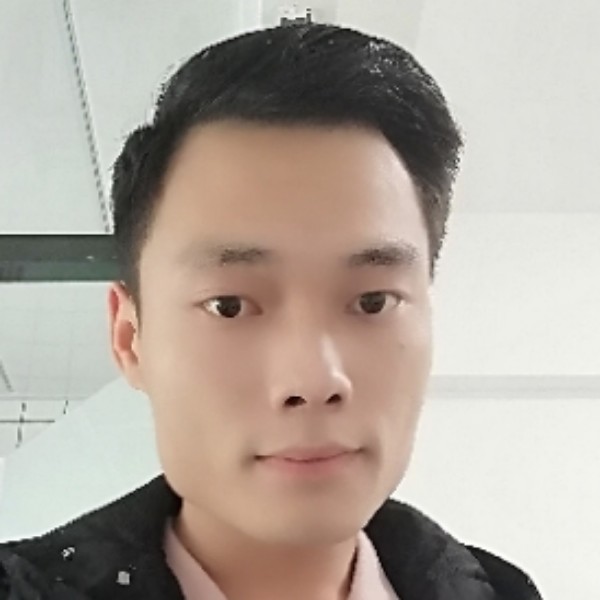 自行车浅吻飘逸的照片