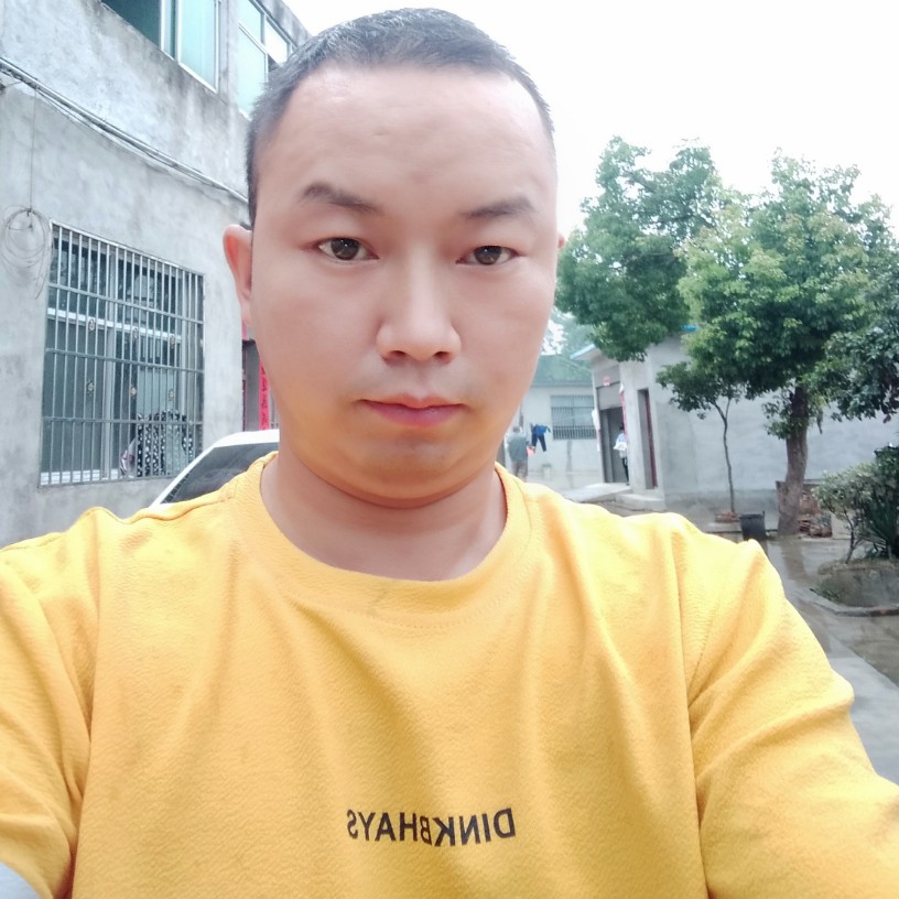 半盏青灯的照片