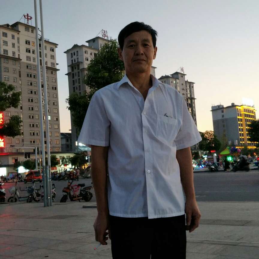 魔幻浅吻时光的照片