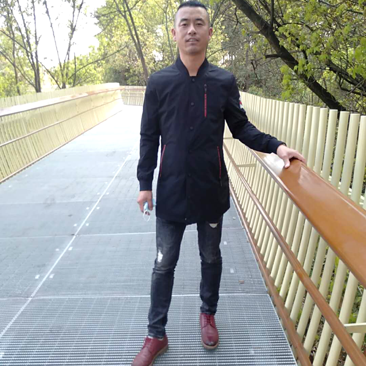 中国c罗的照片