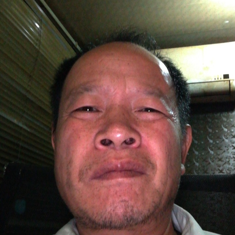 糊涂凝眸毛衣的照片