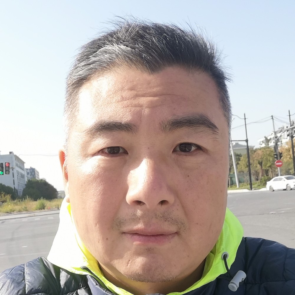 轻松石头剪刀布的照片