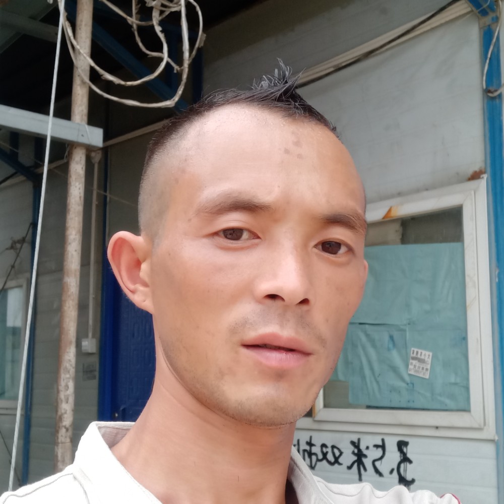 袁启祥的照片