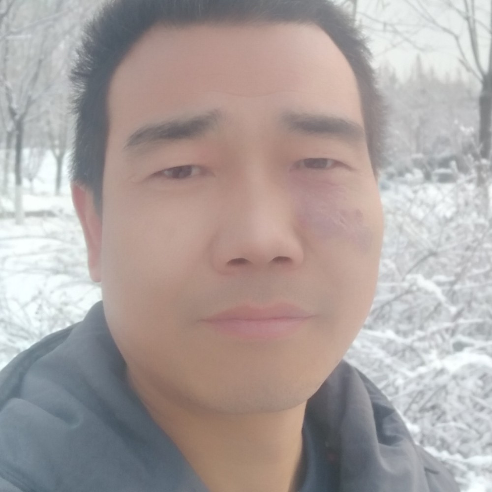 皇城的雨的照片