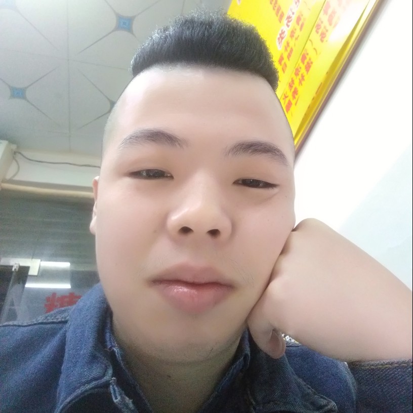 昏睡的文梦的照片