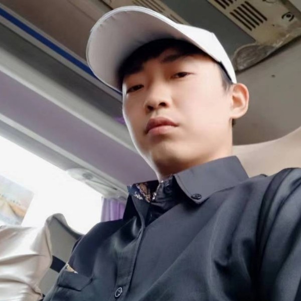 斯文吃醋朋友的照片