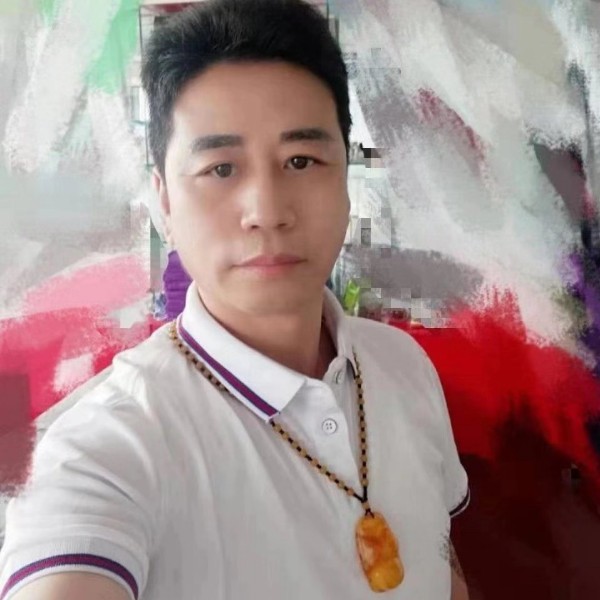 勤奋蹁跹落霞的照片