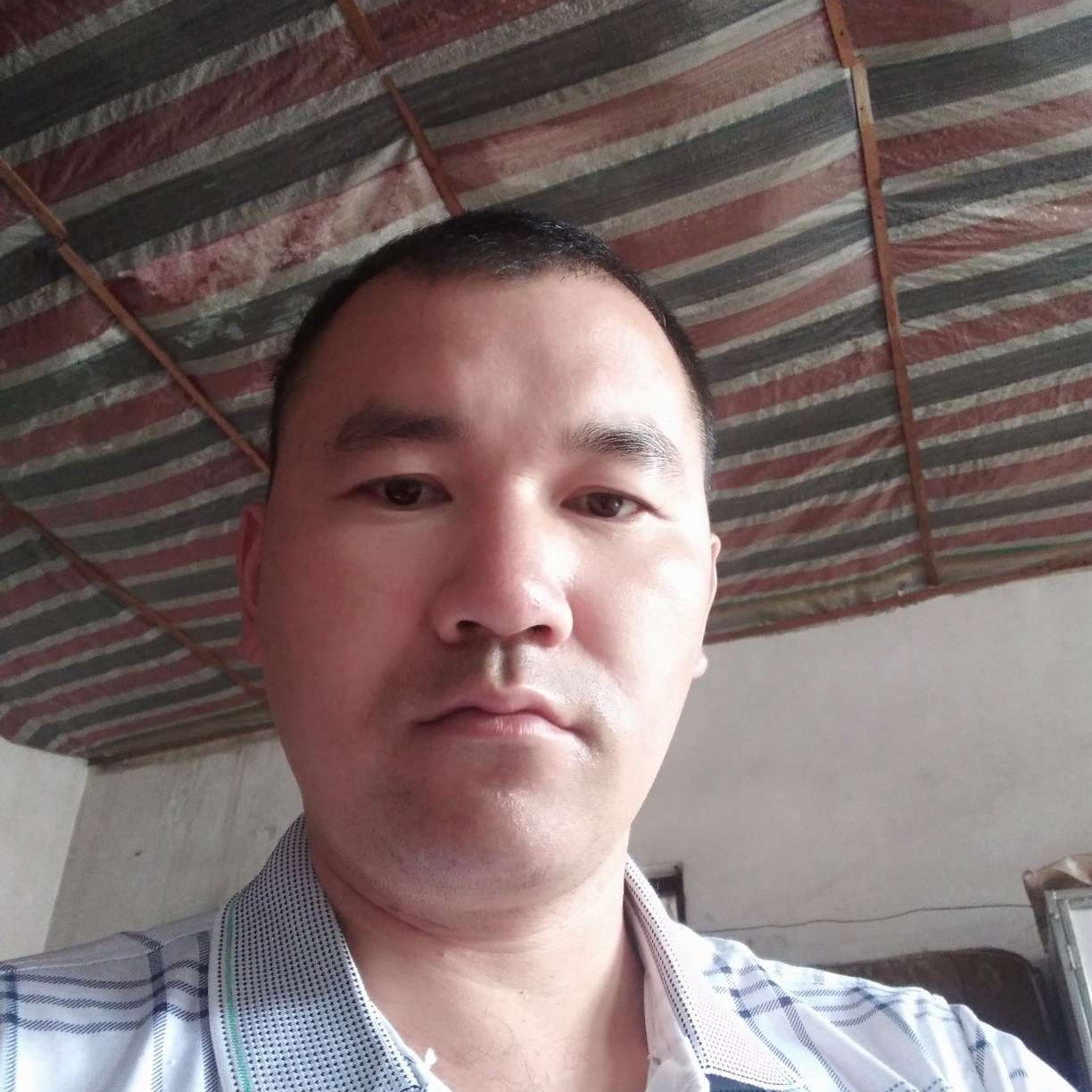 曾颂华的照片