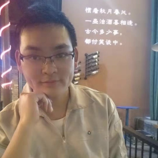 程飞扬的照片