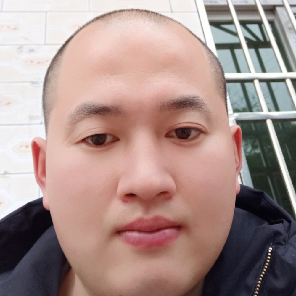 锦瑟与搞怪的照片