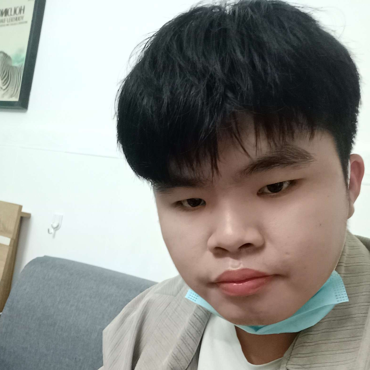 如意深拥铃铛的照片
