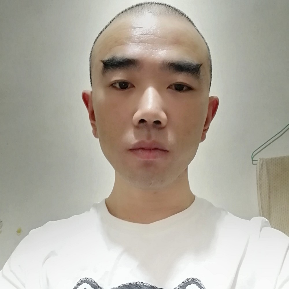 着急相许书本的照片