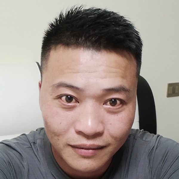 周印华的照片