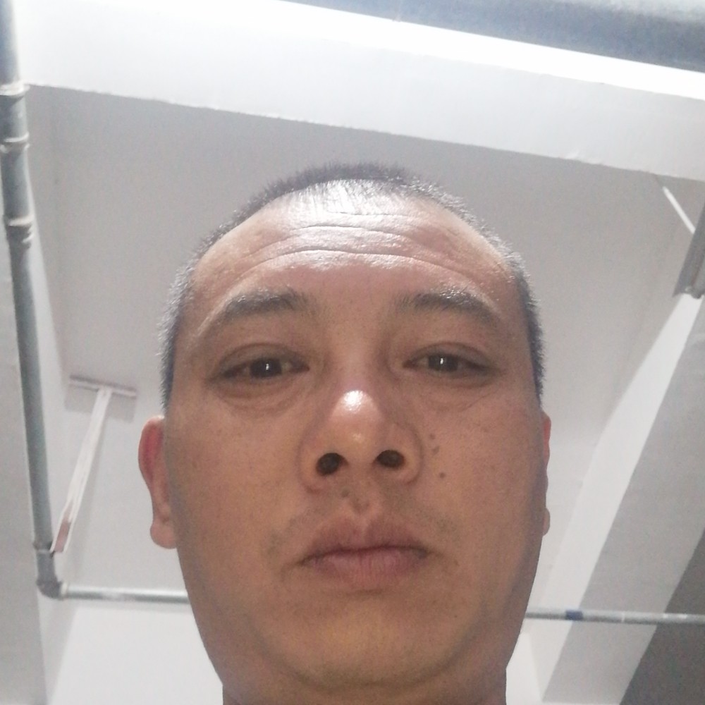 儒雅有蓝天的照片
