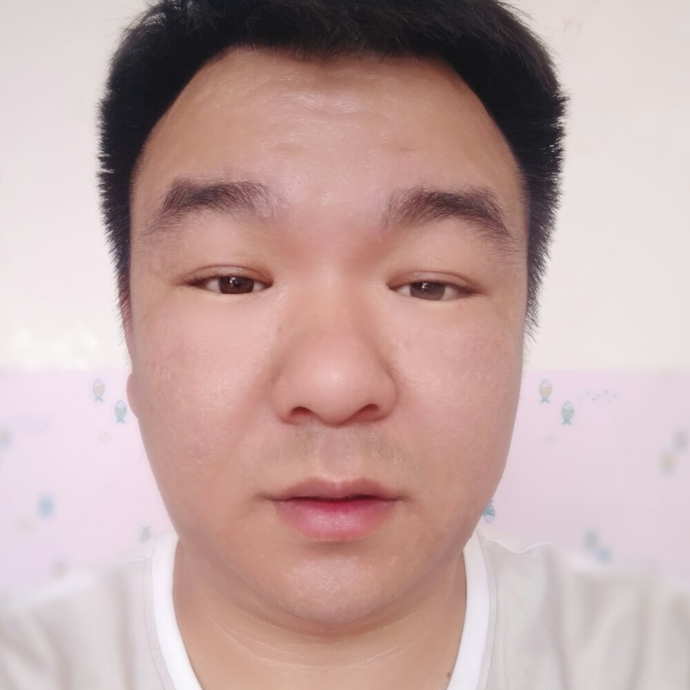 大叔靓丽的照片