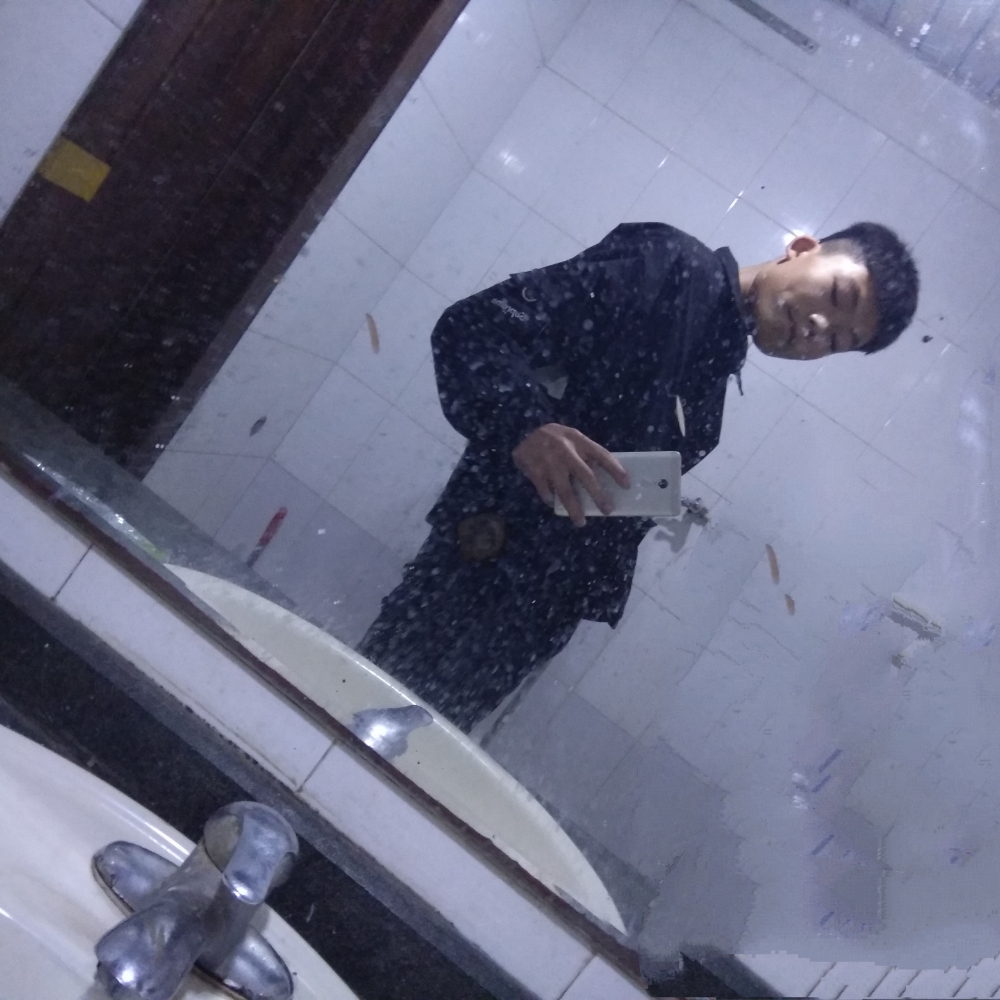 内向   17的照片