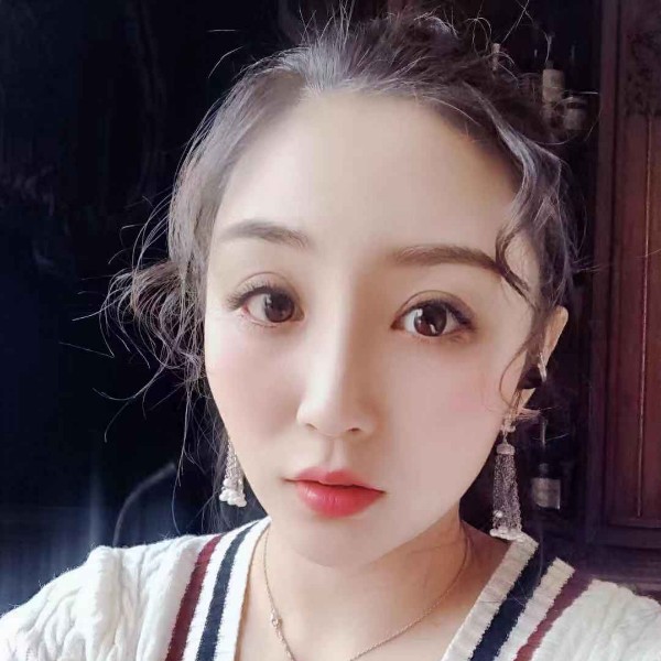 lee浅的照片