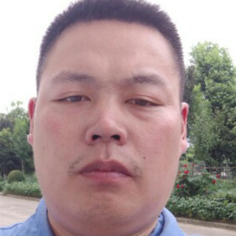 钻石蹙眉眼睛大的照片