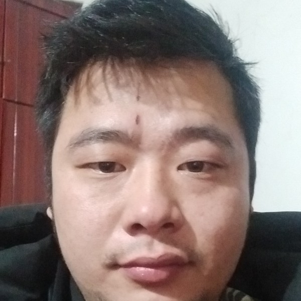 温婉鸡翅的照片