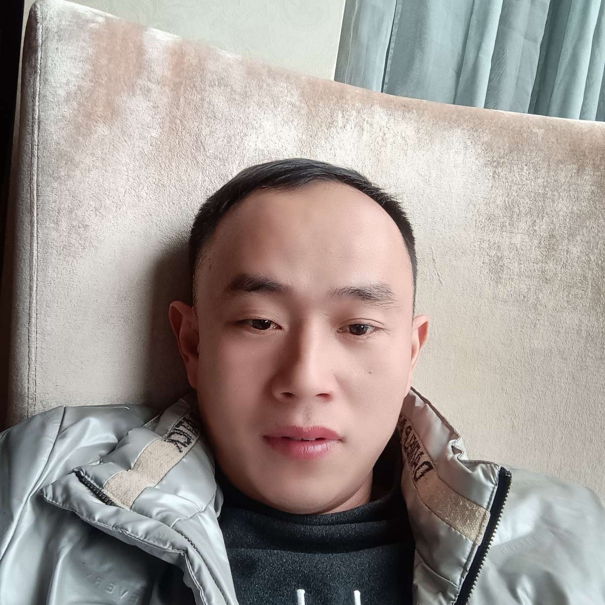 星月等于还单身的照片