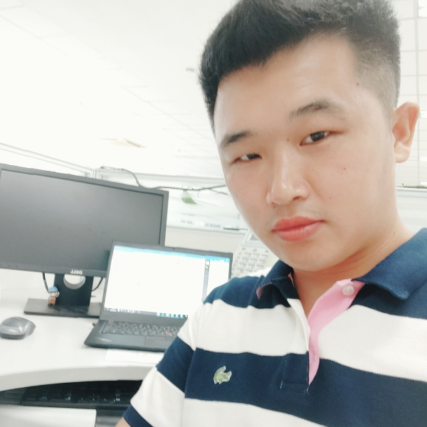 村口董大的照片
