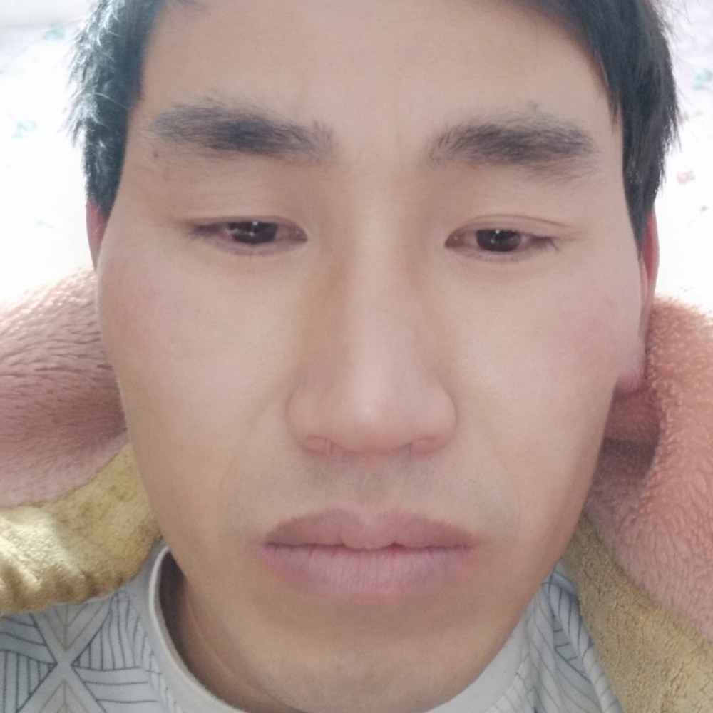 大气滑板的照片