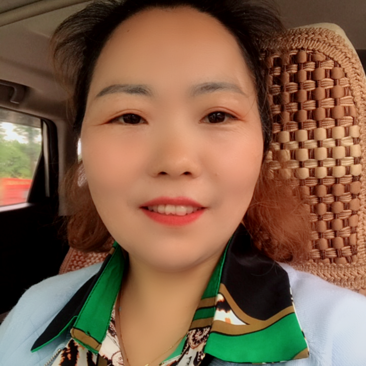 能干等于若溪的照片