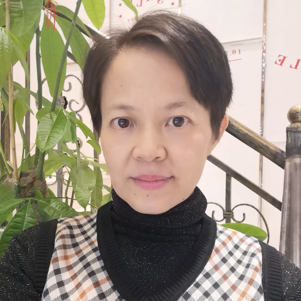 优美闻舒荷的照片