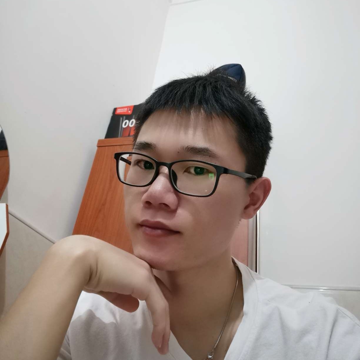 爱笑蹁跹青琯的照片