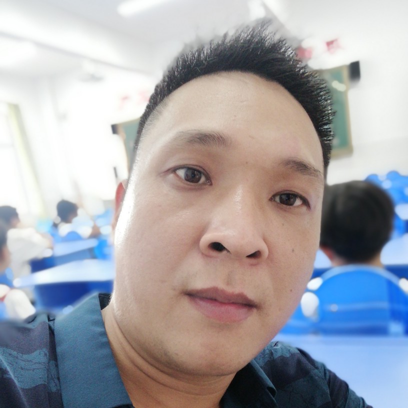 李楚强的照片