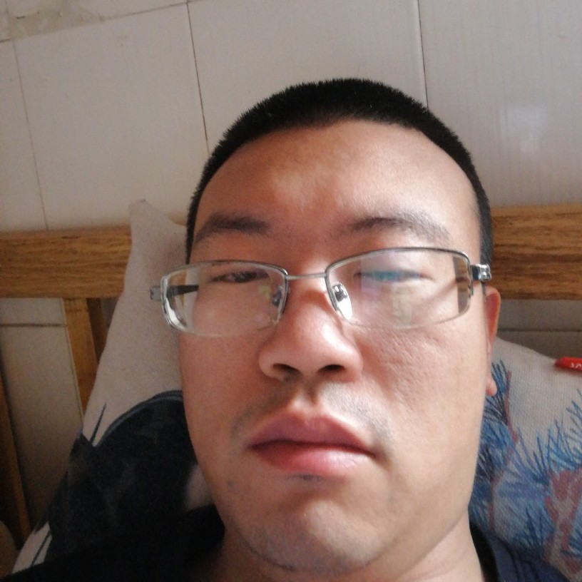 低调华丽719的照片