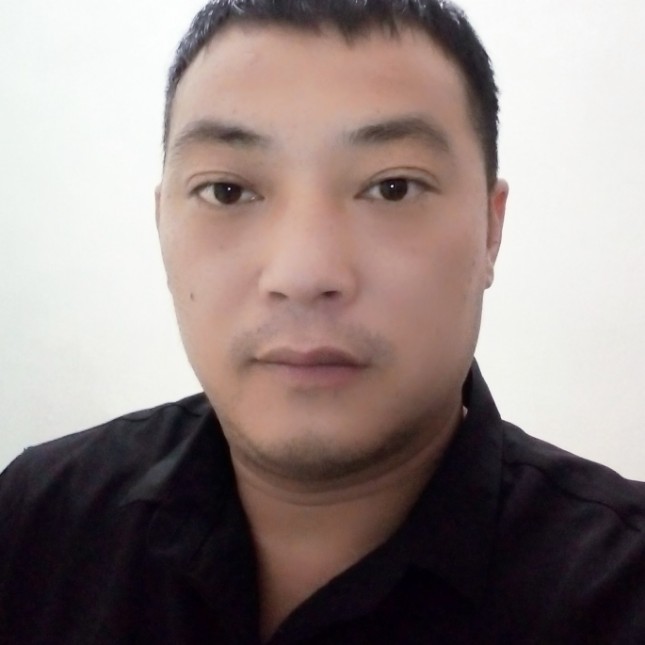 陈信华的照片
