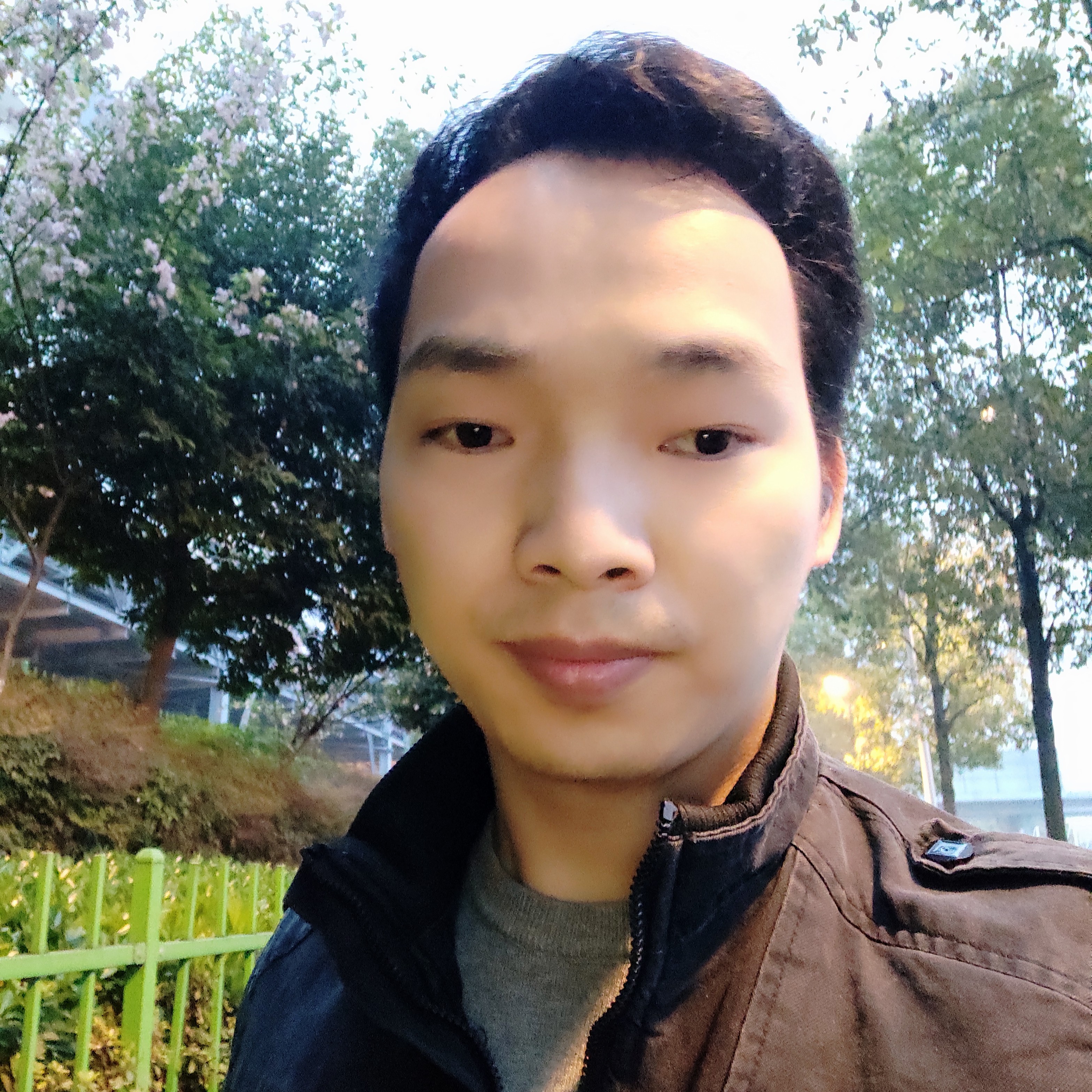 酒窝倾心诚心的照片