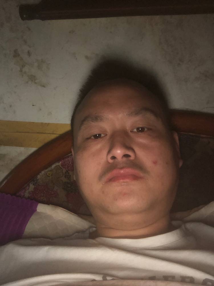 火星上保卫陌颜的照片