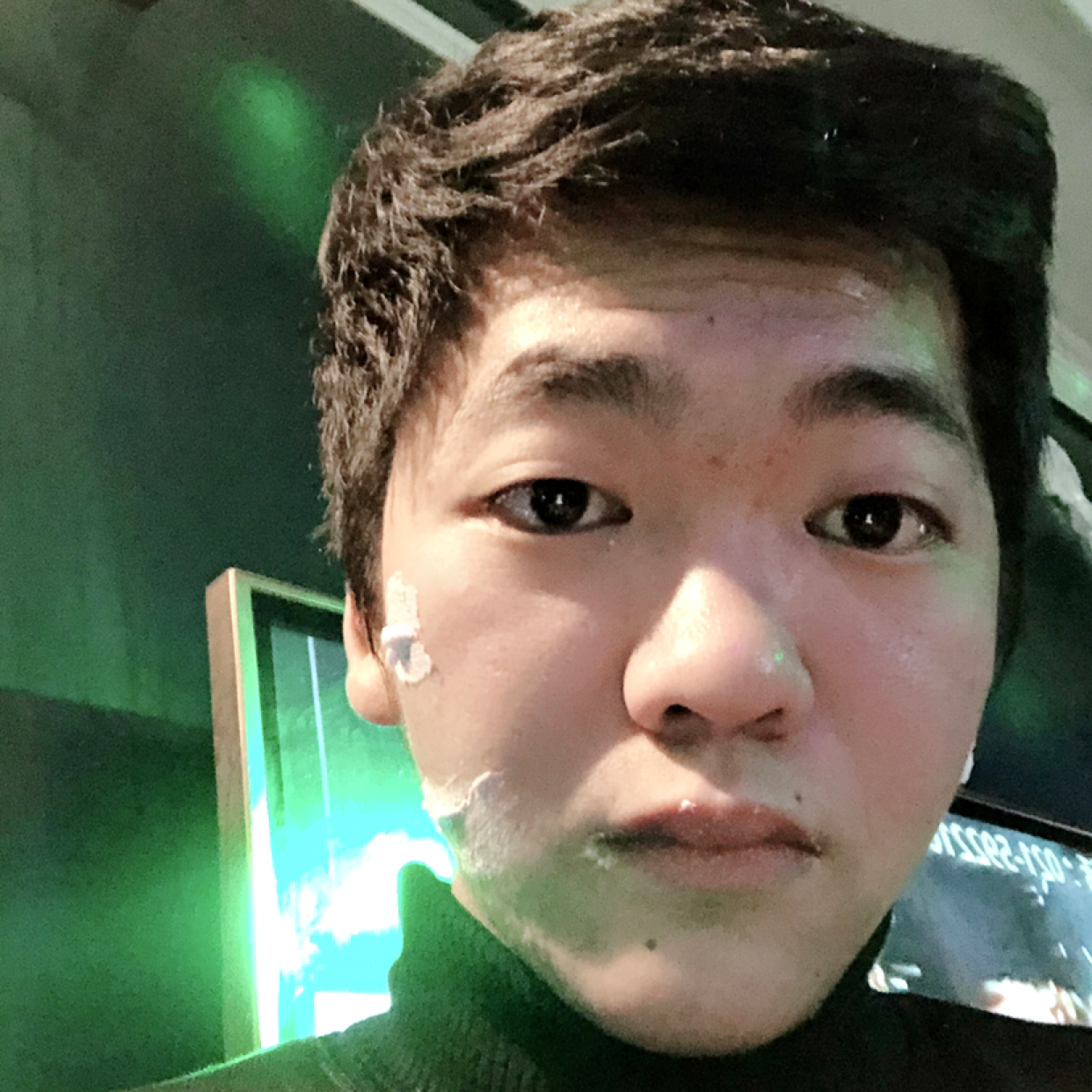 陈二烦的照片