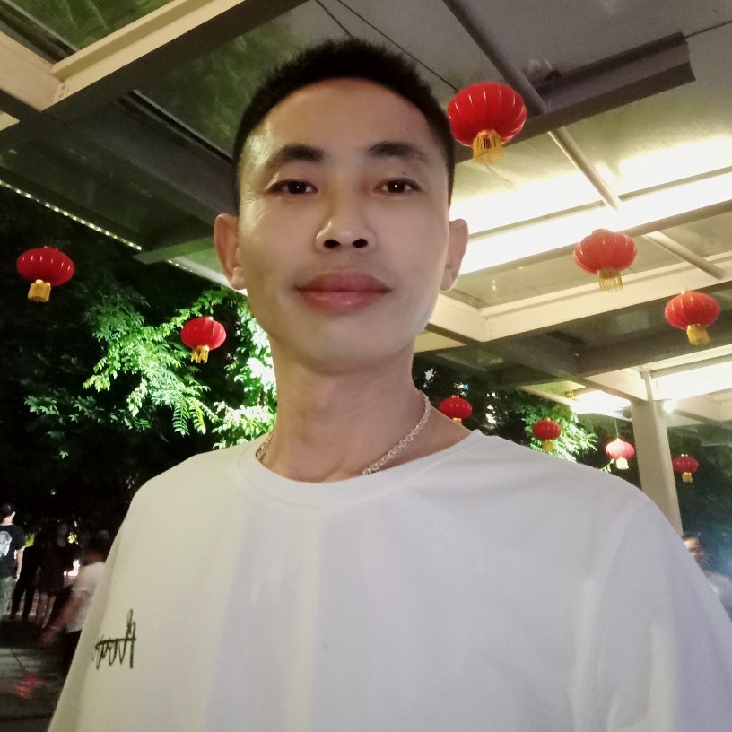 笨笨芹菜的照片