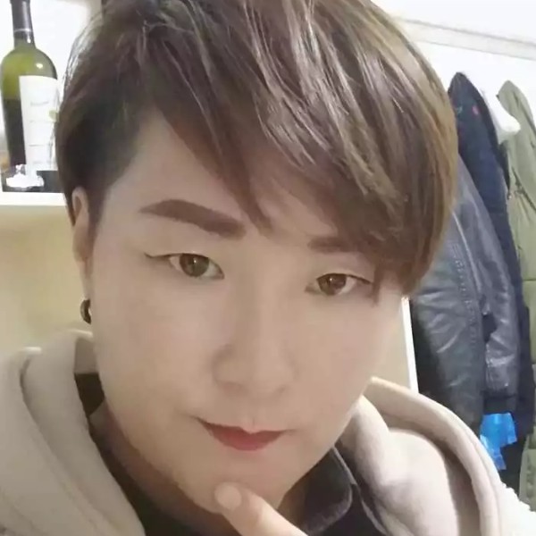 图雅的照片