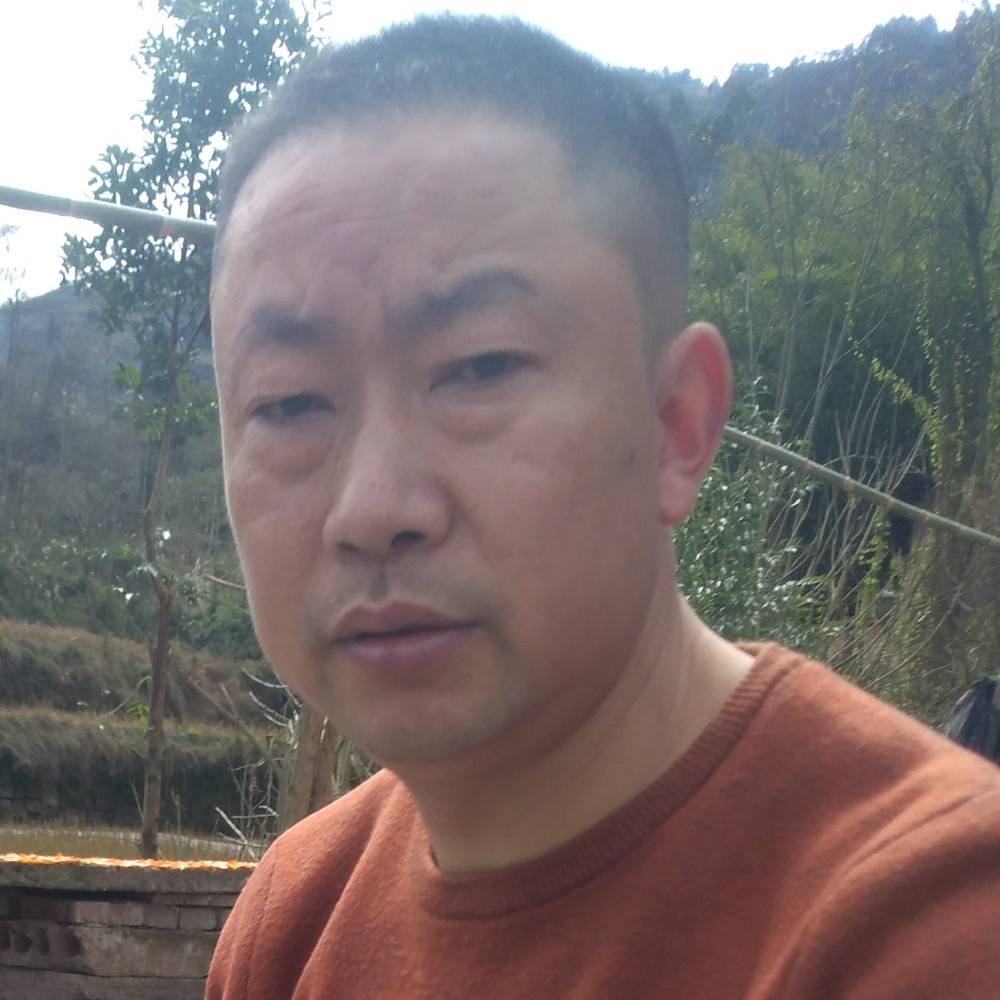 唇膏那缠绵的照片