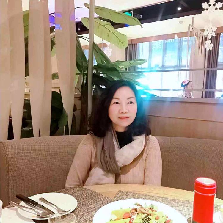 佳悦爱的照片
