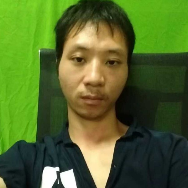 水影粗心的照片