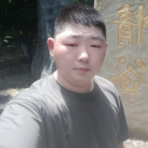 羽裳的开放的照片