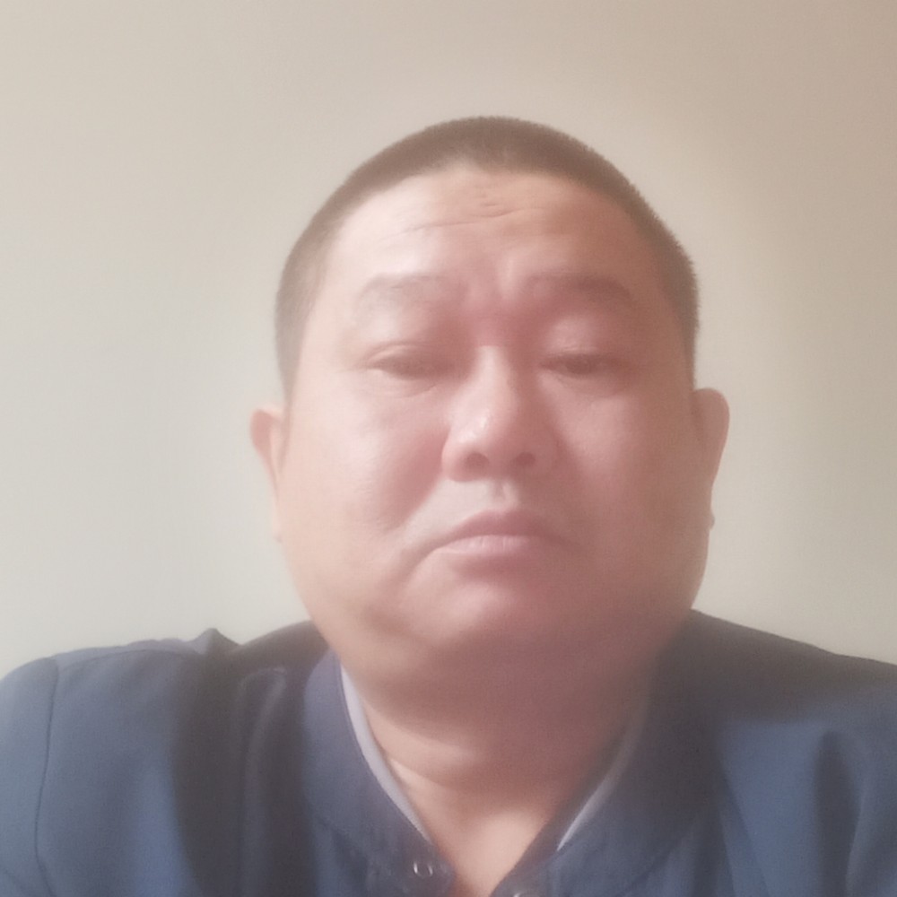 无钱的人的照片