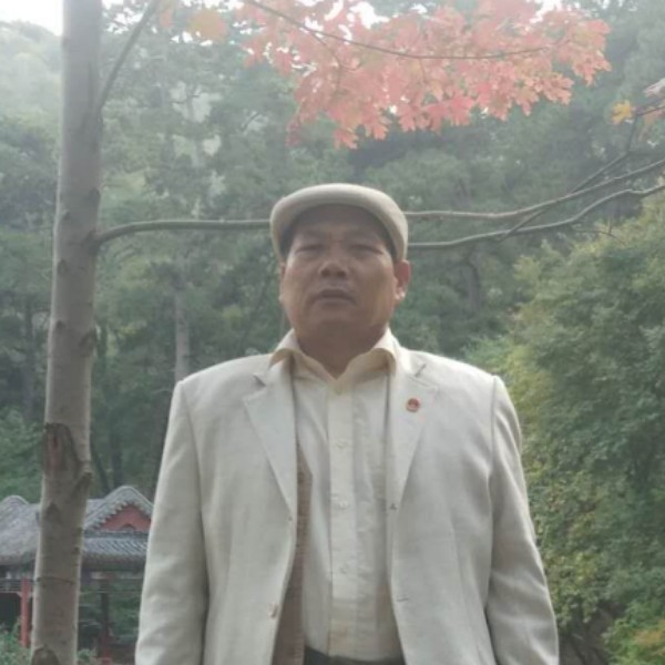 香氛方激动的照片