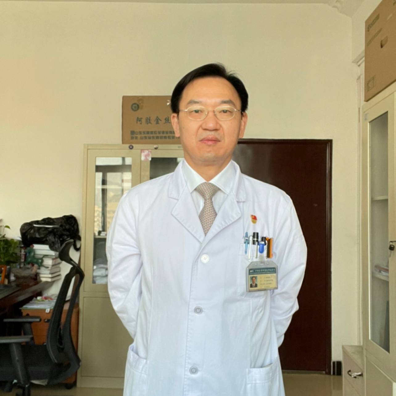 阿易哥哥的照片