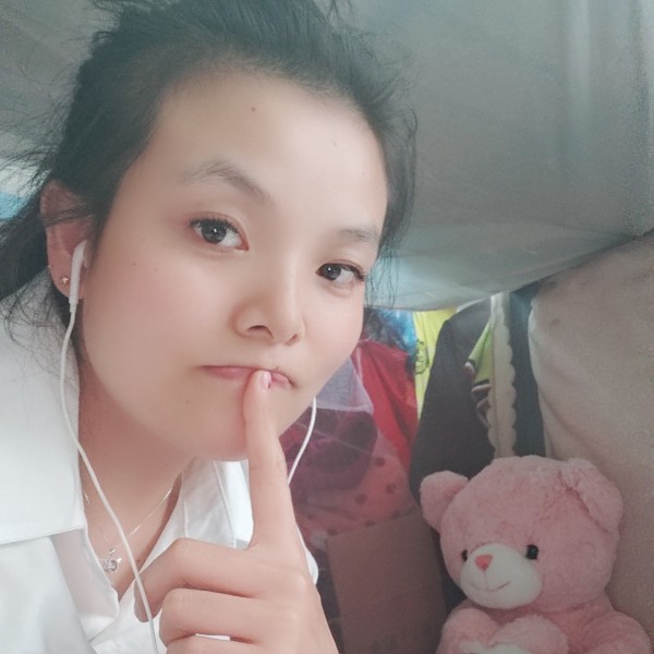 现代凝眸冷眸的照片