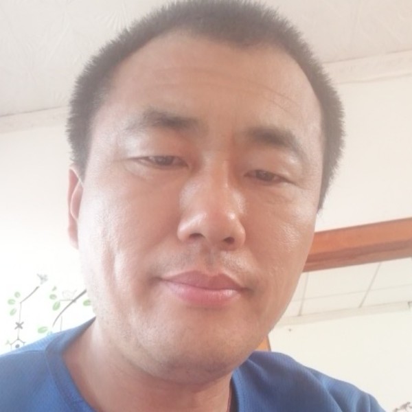 深情给白云的照片