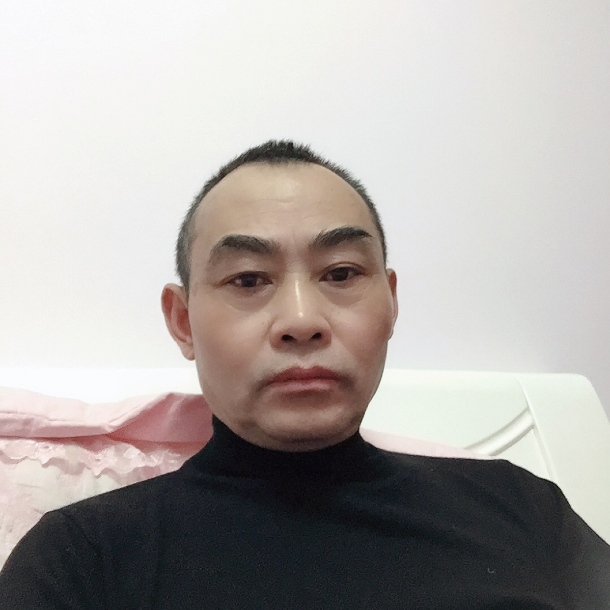 黑猫停止正直的照片